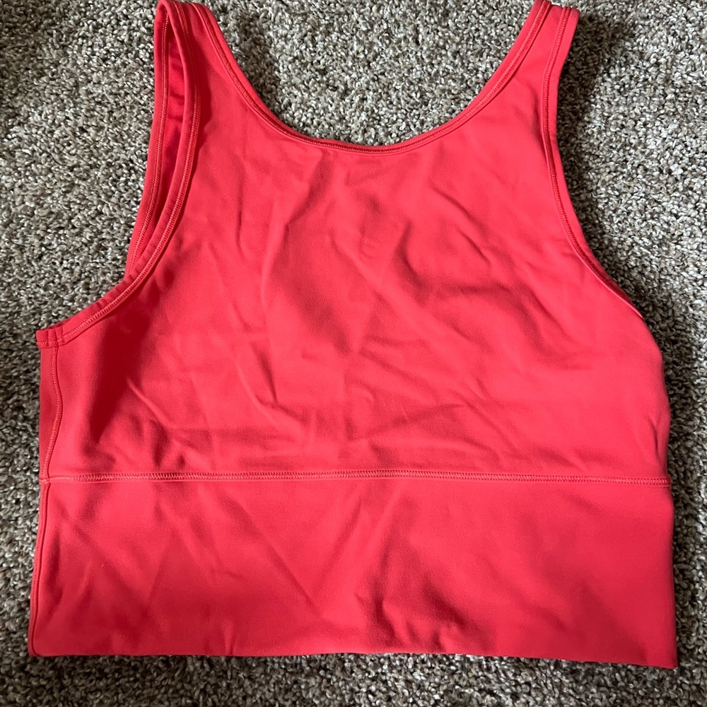 Lululemon sports bra/ crop top.
